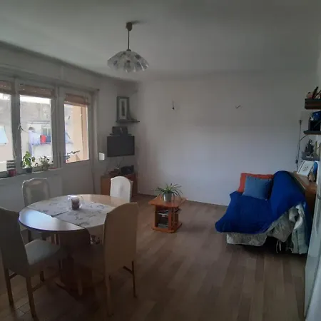 Appartement Nina, In Centre Split