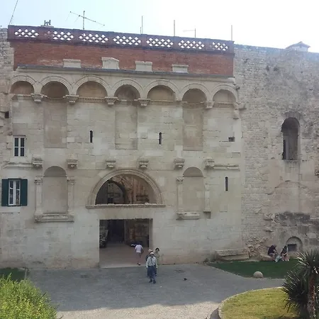 Nina, In Centre Apartamento Split